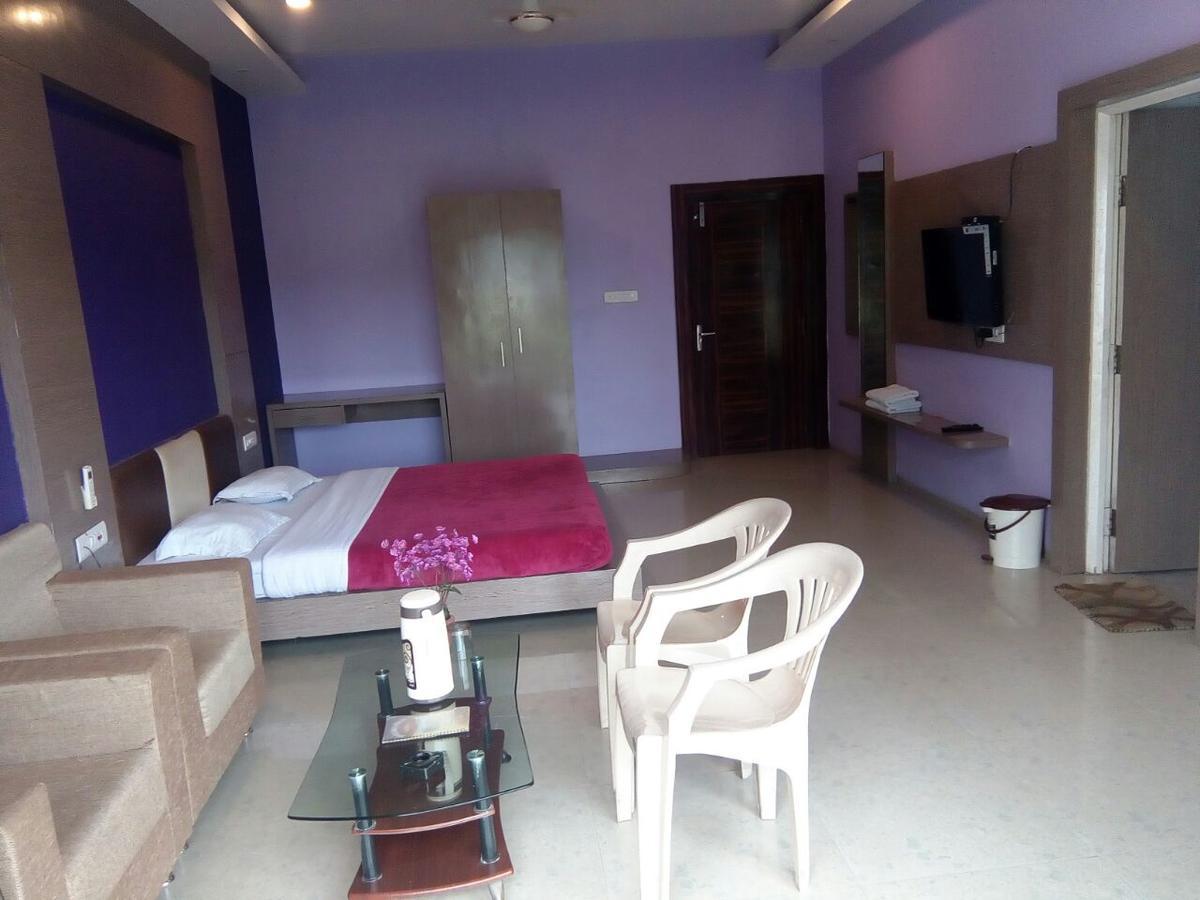 Hotel Jahaj Mahal Māndu Zewnętrze zdjęcie